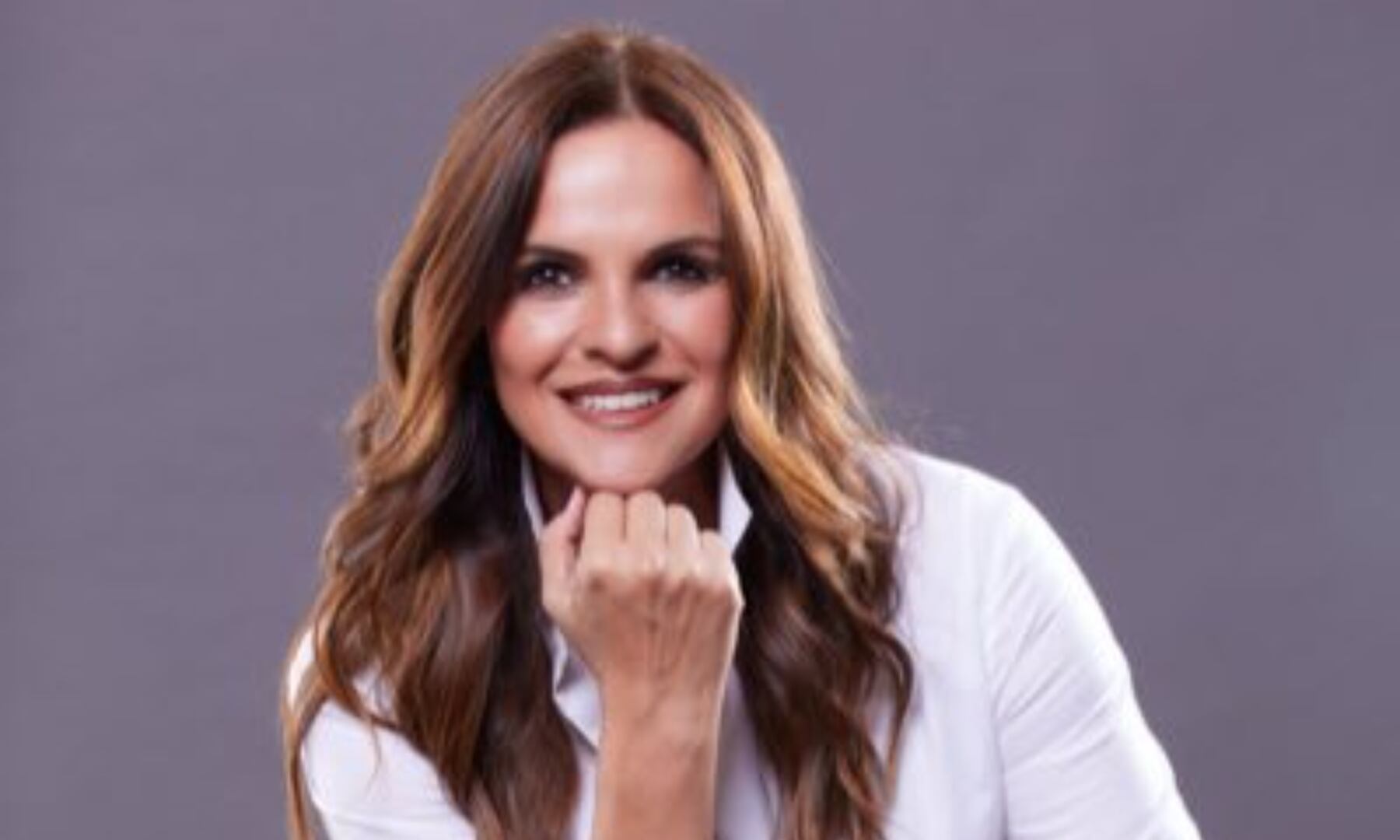 La periodista María Andrea Nieto criticó a VIcky Dávila por comentarios que hizo contra Miguel Uribe y por, posteriormente, mostrar indignación por su asesinato - crédito @MAndreaNieto/X