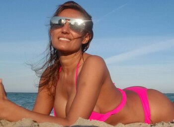 Nancy Duré disfrutando de las