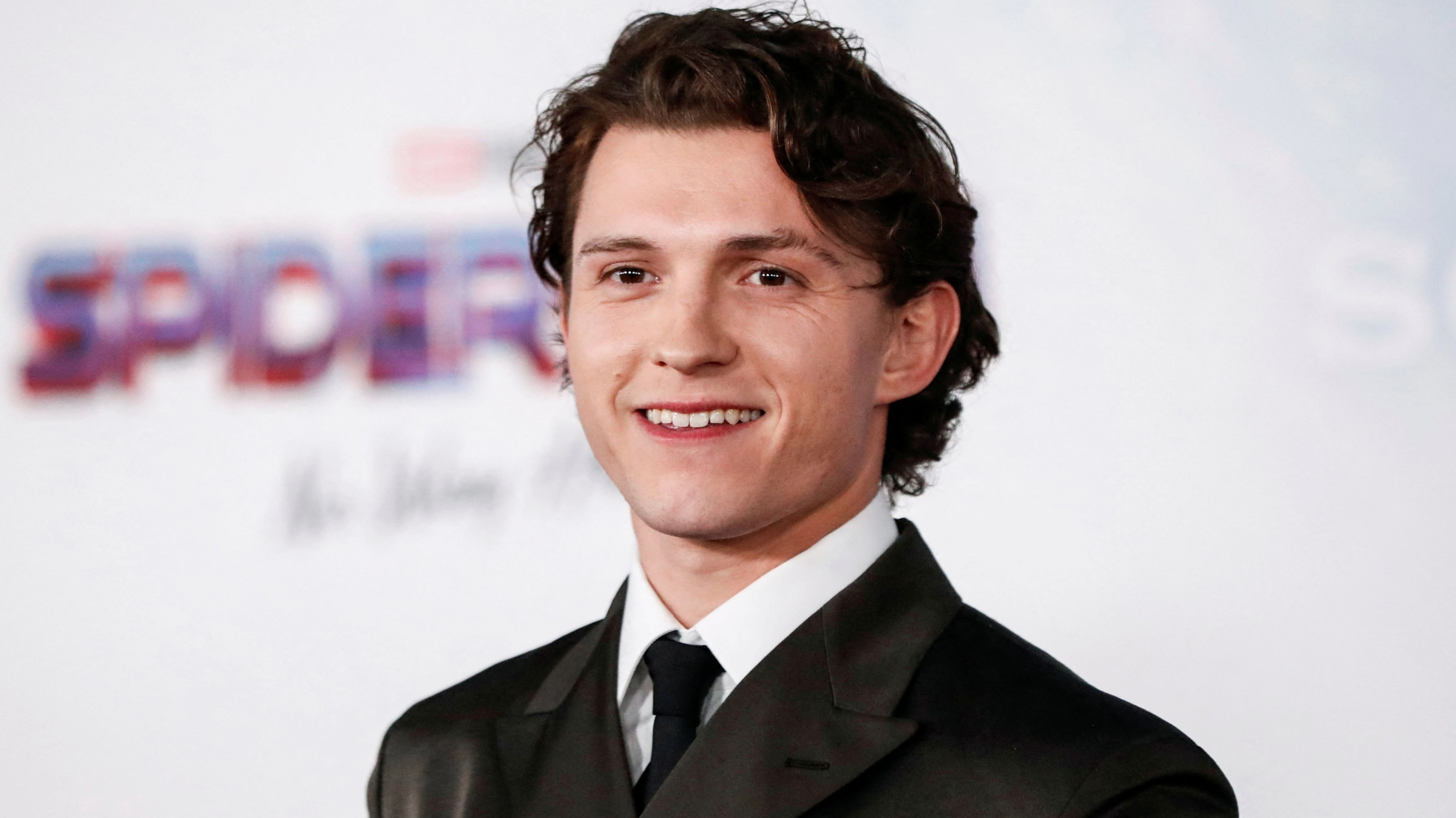 “Soy intensamente disléxico, por eso nunca he conducido Saturday Night Live”, afirmó Tom Holland