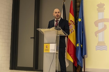 25/02/2026 El nuevo delegado del Gobierno en Ceuta, Miguel Ángel Pérez Triano, durante su toma de posesión en la Biblioteca Pública El Morro, a 25 de febrero de 2026, en Ceuta (España). La ceremonia marca el inicio de una nueva etapa para Pérez Triano al frente de la Delegación del Gobierno en la ciudad autónoma que cuenta con el apoyo de Torres para hacerse cargo del puesto.
POLITICA
Antonio Sempere - Europa Press
