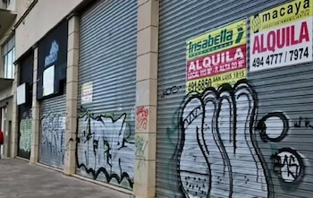 Los precios de los alquileres de los locales sufrieron reducciones ante las dificultades de cobro en los plazos habituales (captura de video)
