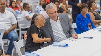 República Dominicana inicia la entrega del Bono Madre 2026 a más de un millón de mujeres
