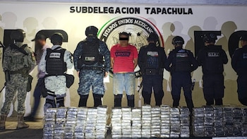 Aseguran más de 200 kilos de cocaína escondidos en una camioneta en Chiapas: hay un detenido