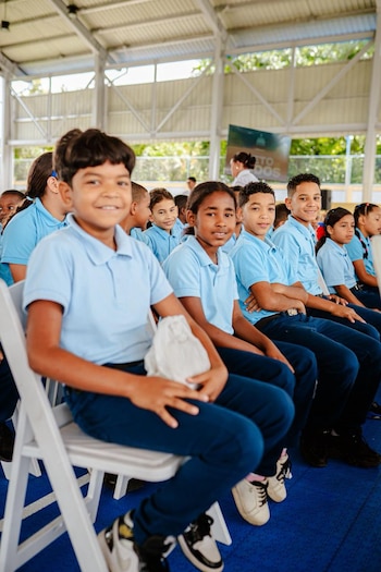 El programa de desparasitación busca mejorar la salud y el rendimiento académico al reducir infecciones que afectan la nutrición y la asistencia escolar. (Foto: Ministerio de Educación)