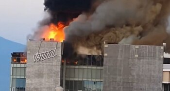 El incendio consumió por completo