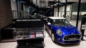 Showroom de MINI y zona