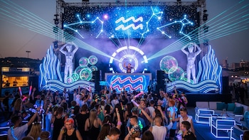 La fiesta de techno Aquarius