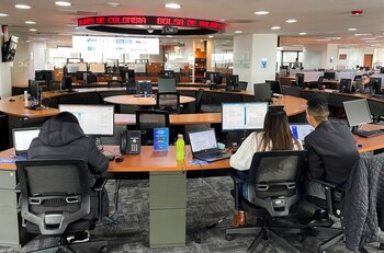 En el mercado regulado se negociaron más de USD1.159 millones en 1.887 transacciones en la jornada del 8 de abril de 2024, según Set-FX - crédito Luisa González/Reuters