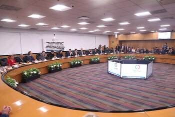 Diputados_comision_jornada_laboral_01