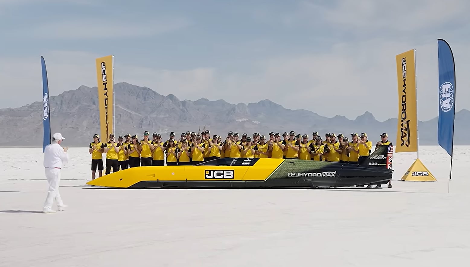 JCB sostiene que el hidrógeno puede ayudar a descarbonizar sectores industriales, aunque su expansión depende del costo y de aumentar la producción de hidrógeno verde (Sun Motors)