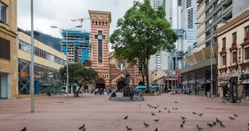 Plaza de las Nieves, Bogotá