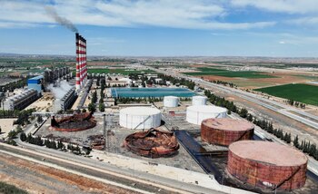 Una vista de dron muestra