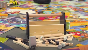 El anuncio incluye una entrega masiva de bibliotecas, música y juego, ligada a una reforma educativa nacional ya en marcha en los centros que atienden a los más pequeños (Captura de pantalla de video)