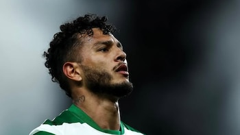 En video: gol y doblete de asistencias para Luis Javier Suárez en la goleada de Sporting de Portugal al Vitória de Guimarães