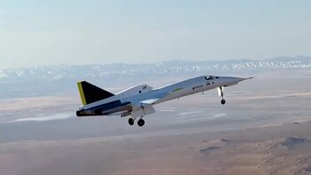 El avión experimental XB-1 logró