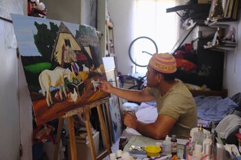 Nadie en su casa donde,