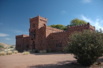 Duwisib, la fortaleza de aspecto medieval que sigue en pie en mitad del desierto namibio