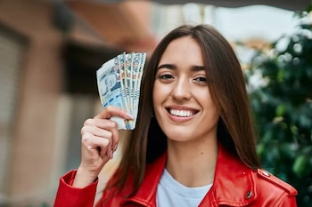 La CTS no solo impacta a los trabajadores, sino también a las empresas, donde el cálculo y depósito del beneficio se ha vuelto más complejo por cambios laborales y normativos.
