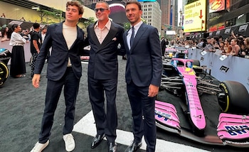 Colapinto junto a su compañero