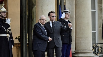 Macron condena los ataques de Israel a Líbano y reclama la inclusión de este en el alto el fuego regional