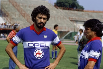 En la temporada 1984/85 compartió plantel con el argentino Daniel Passarella (Foto: Reuters)