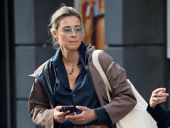 09/10/2026 Sandra Barneda, abandonando su casa antes de su boda con Pascalle Paerel
EUROPA ESPAÑA SOCIEDAD