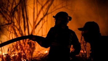 Abelardo de la Espriella anunció nuevas medidas para controlar la emergencia por los incendios en el Tolima: “No vamos a bajar la guardia”