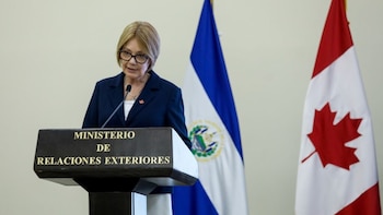 El Salvador: Lanzan un plan de USD 8 millones para reintegrar a 2,000 mujeres y niñas retornadas