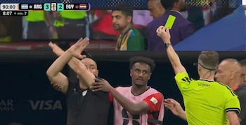 El polémico gesto de Hossam Hassan