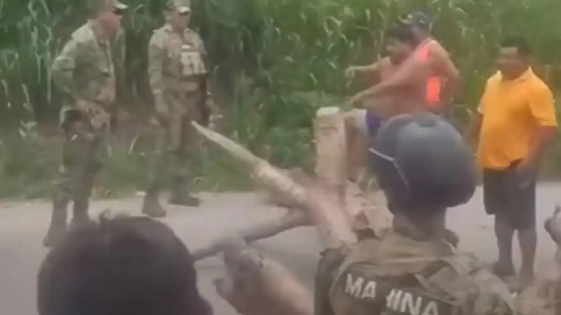 Pescadores de Campeche retienen a elementos de la Guardia Nacional para recuperar herramientas decomisadas