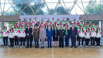 Rommel Pacheco promete becas a los 62 atletas que participarán en Dakar 2026: pide olvidar pelea del COM y CONADE