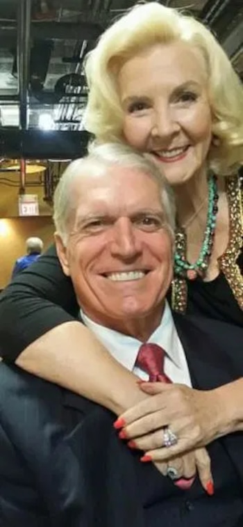 Bárbara Guthrie y su esposo