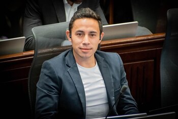 Cristian Avendaño, representante a la Cámara por Santander de la Alianza Verde - crédito @cris.avendano / Instagram.