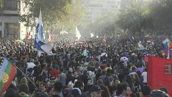 Decenas de miles de manifestantes