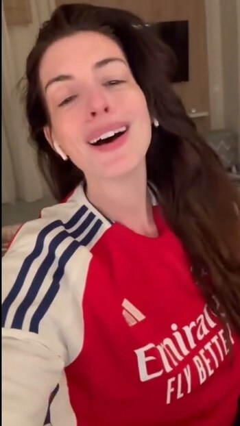 Anne Hathaway celebró la victoria