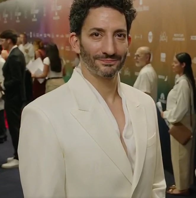Juan Minujin en Premios Platino (Captura TV)