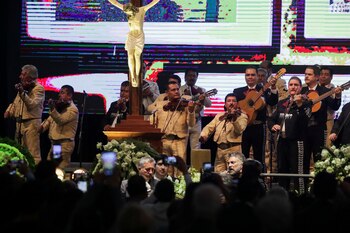 Los músicos que acompañaron al