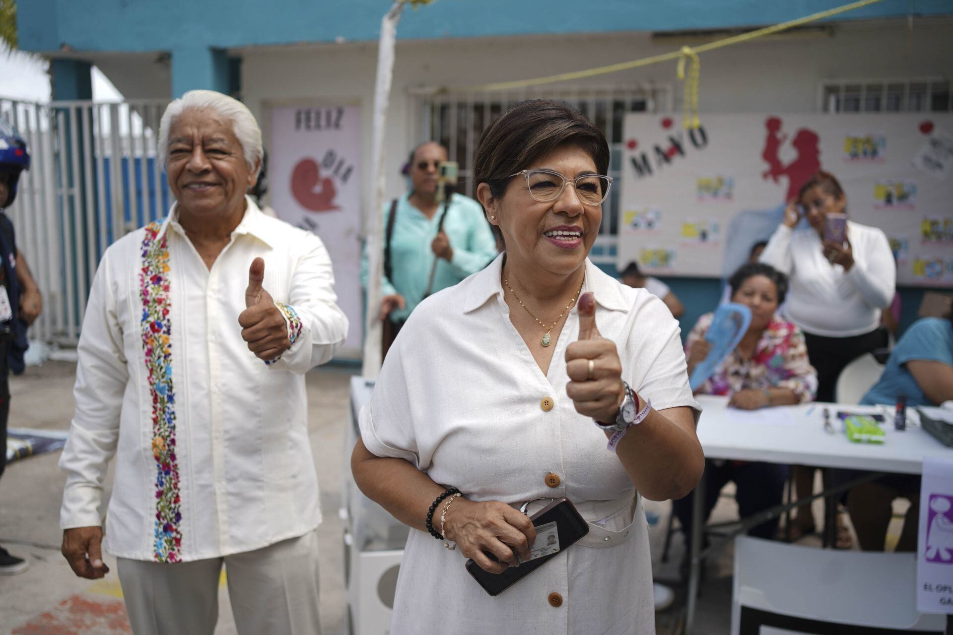 La alcaldesa morenista de Veracruz, Rosa María Hernández Espejo, informó que el ayuntamiento ofreció todo el respaldo institucional a los familiares de la niña. FOTO: VICTORIA RAZO/CUARTOSCURO.COM
