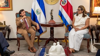 La reunión marca el inicio de la cooperación técnica entre ambos países, con especial foco en la modernización legal y la economía digital. Expectativa sobre futuros proyectos conjuntos y posibles cambios en la región (Foto cortesía Vicepresidencia de la República)