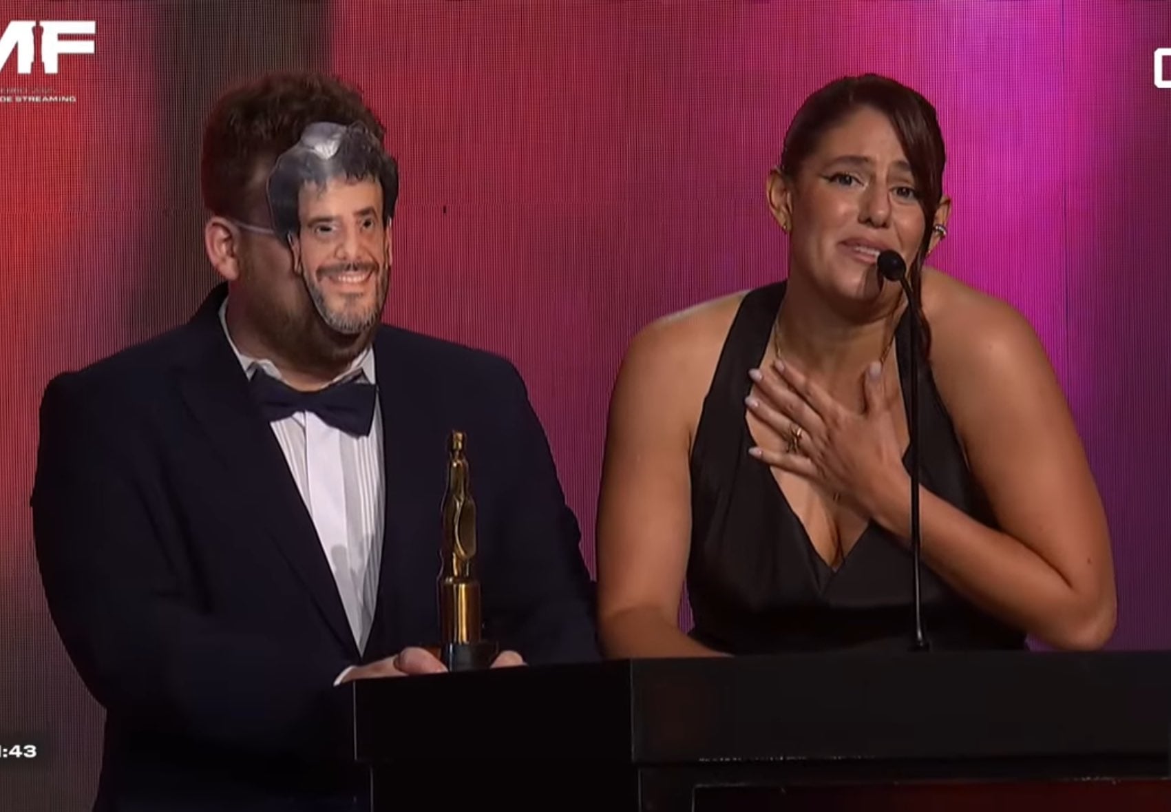 Martín Garabal fue premiado como Mejor Labor Humorística Masculina, aunque su galardón fue recibido con humor y sorpresa por Lucas Upstein y Vicky Garabal