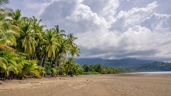 La edición de junio de National Geographic Traveller Reino Unido dedicó su portada a Costa Rica por su liderazgo en biodiversidad y sostenibilidad. (Cortesía: Visit Costa Rica)