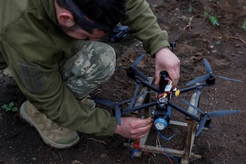 Kiev también afirmó haber llevado a cabo un ataque con drones contra una fábrica de municiones rusa en la región de Moscú (REUTERS/Alina Smutko)