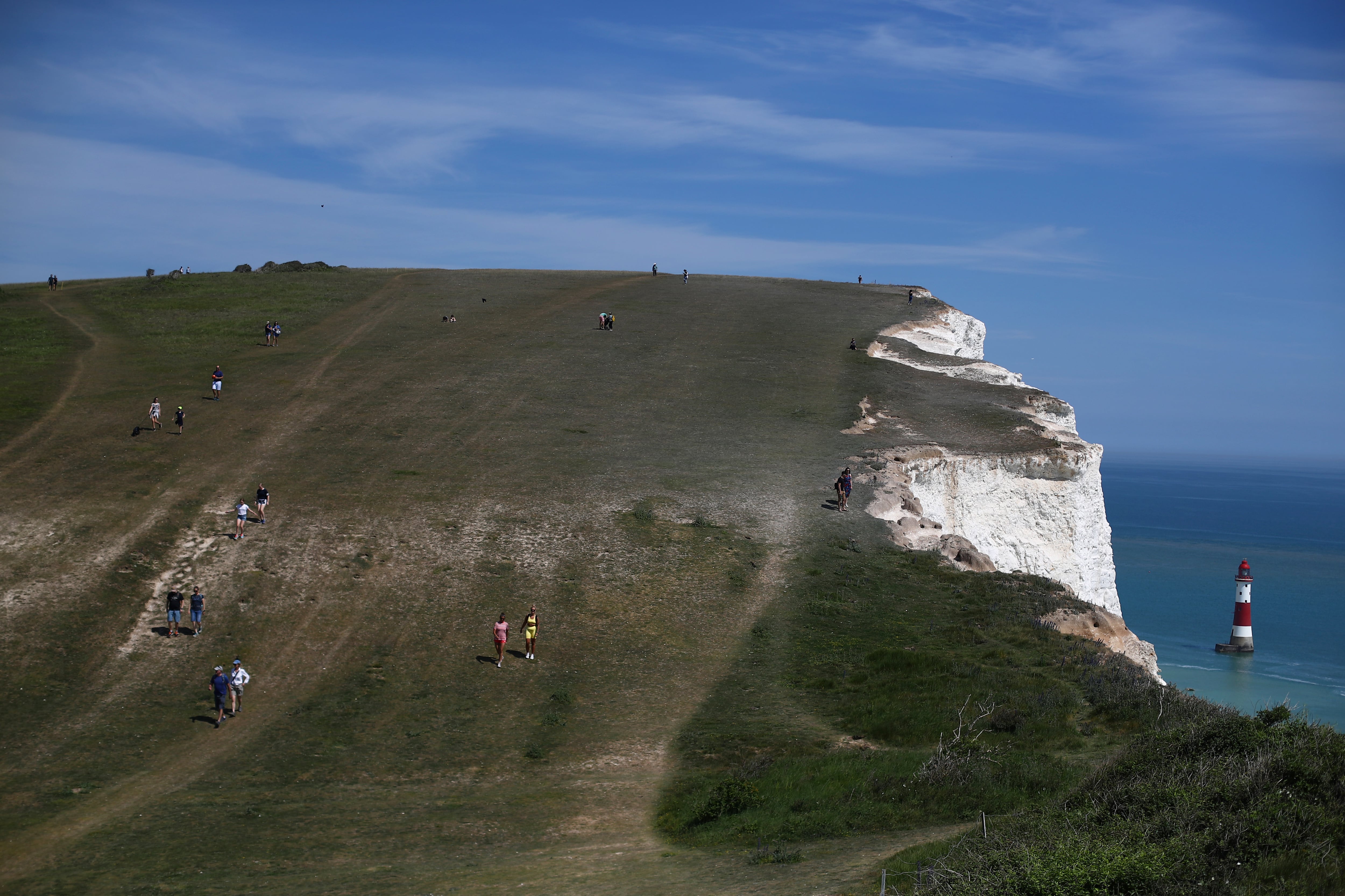 El recorrido de la Mujer de Beachy Head ejemplifica cómo la genética moderna corrige y matiza narrativas históricas sobre diversidad e identidad - (REUTERS/Hannah Mckay)