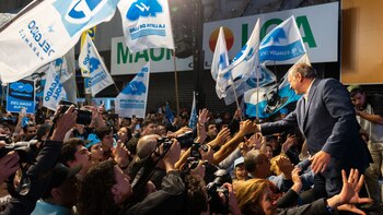 El candidato del oficialismo Álvaro