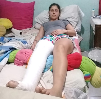 Noemí está postrada en su