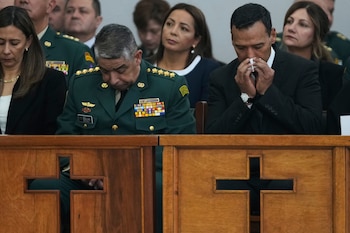 El ministro de Defensa de Colombia, Pedro Sánchez, explicó por qué la totalidad de las aeronaves militares están sin asegurar - crédito Fernando Vergara/AP