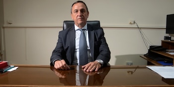 El juez Onildo Osvaldo Yiyo Stemphelet es acusado de utilizar recursos policiales tras perder su billetera en un encuentro con la trabajadora sexual (Nueva provincia)