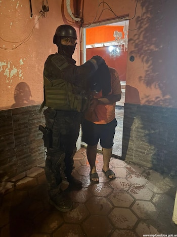 El Ministerio Público Fiscal de Córdoba confirmó la imputación del policía por tenencia de estupefacientes con fines de comercialización