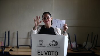 La candidata correísta Luisa González