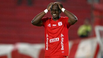 America de Cali's defender #14